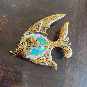 Gorgeous 3D Damascene Angel Fish with Turquoise Style Stone Vintage